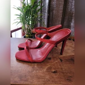 NEW Calvin Klein Dala red heel